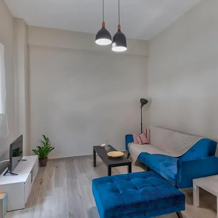 Apartman Kapodistriou 67 *
