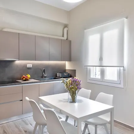 Apartman Kapodistriou 67