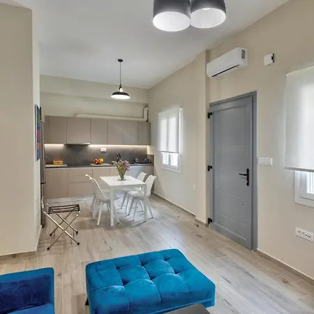 Apartment Kapodistriou 67